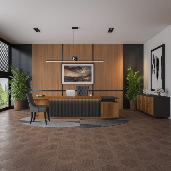 Freedom Executive Desk With Creedenza