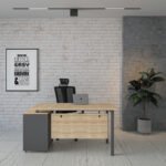 Prive Staff Desk