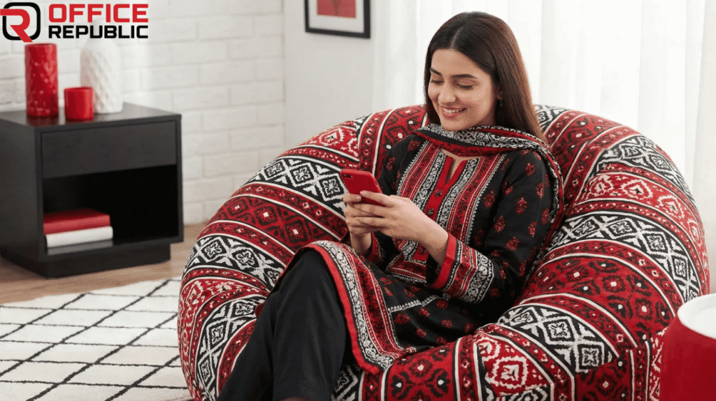 Memory Foam Fabric Chair