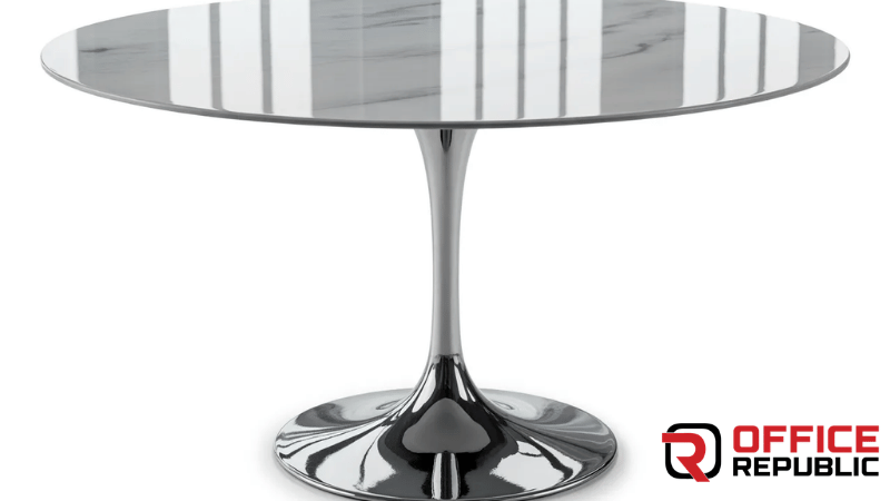 ChromeSphere Tulip Stand