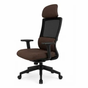 Edge Manager Chair providing active seating support in a corporate study